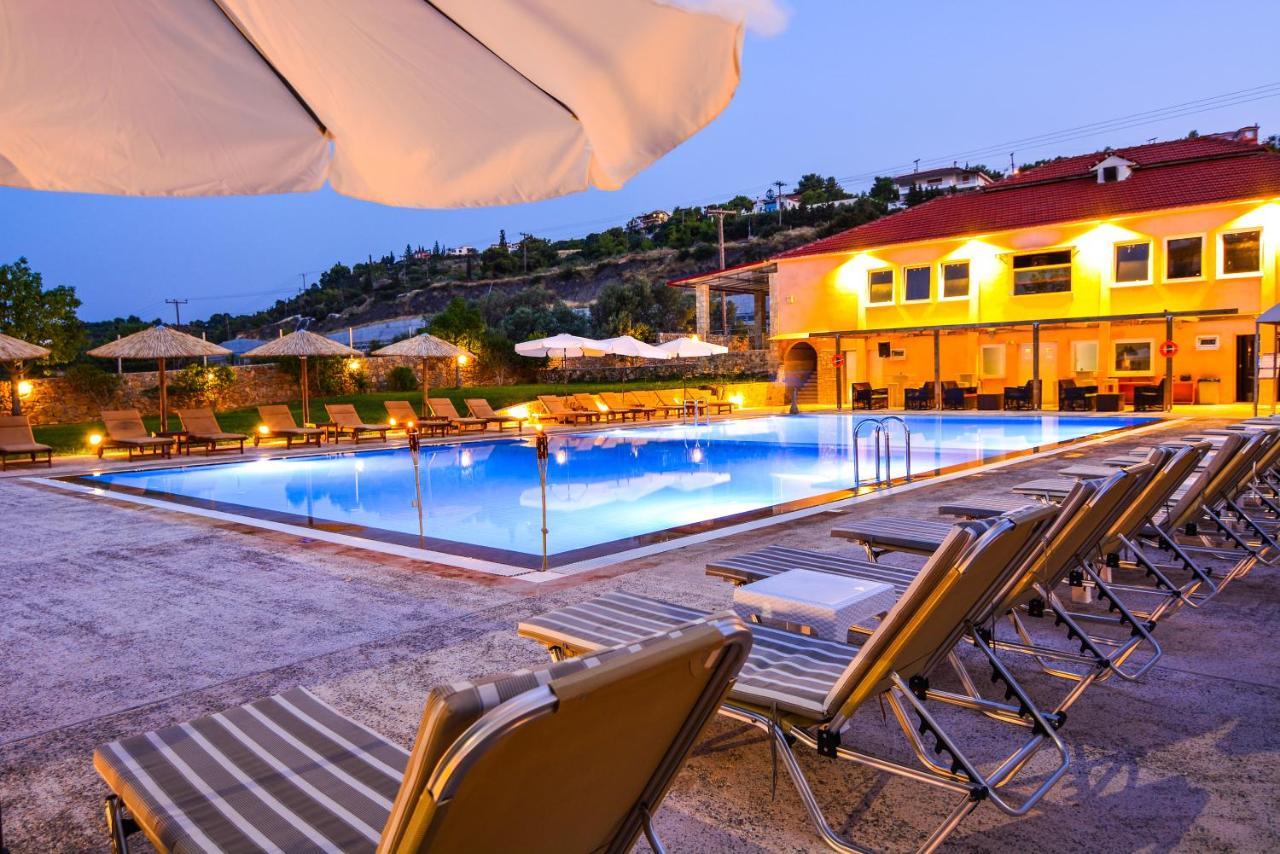 Aqua Mare Resort Melission Exterior photo